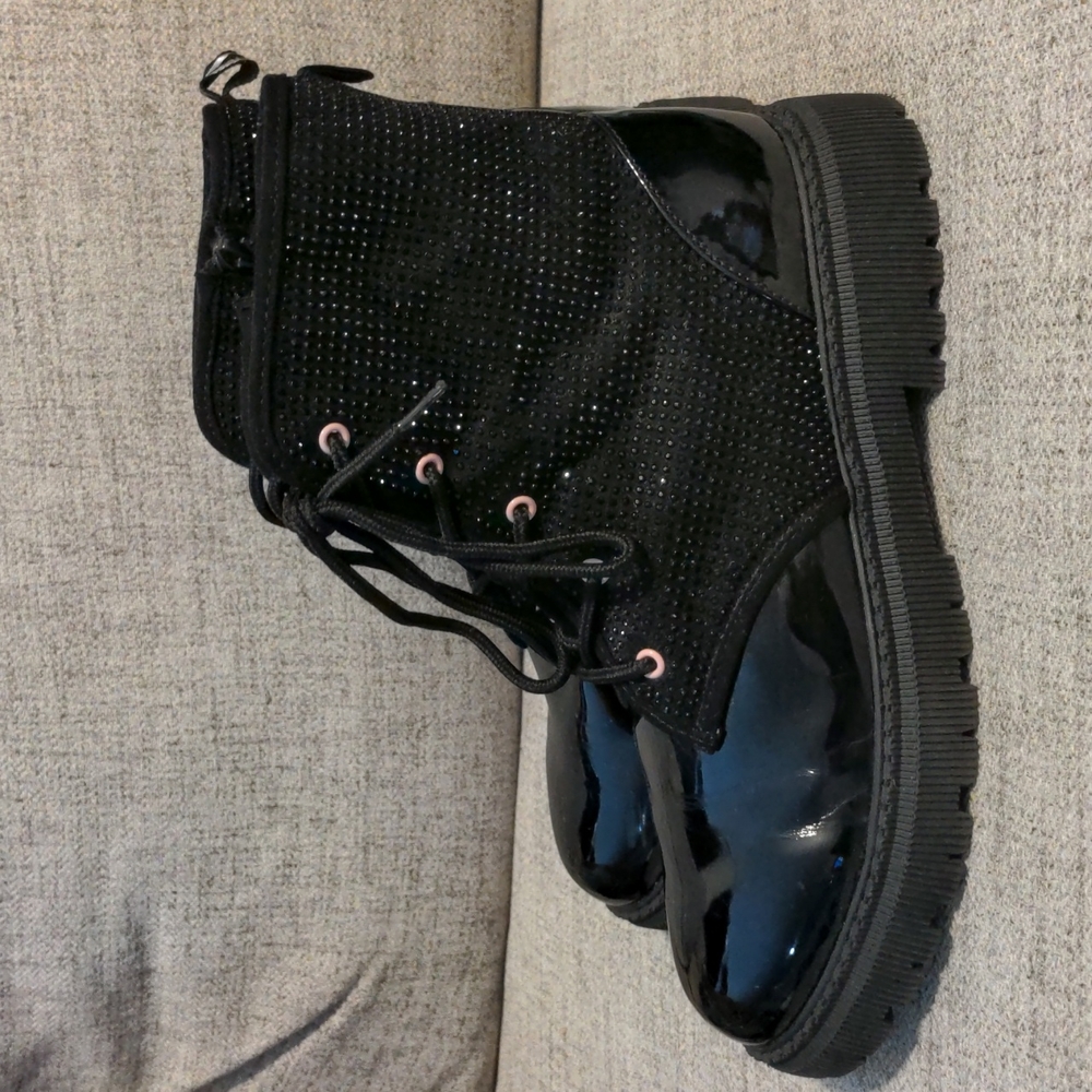 DKNY black patent leather and rhinestones lace up combat ankle boots